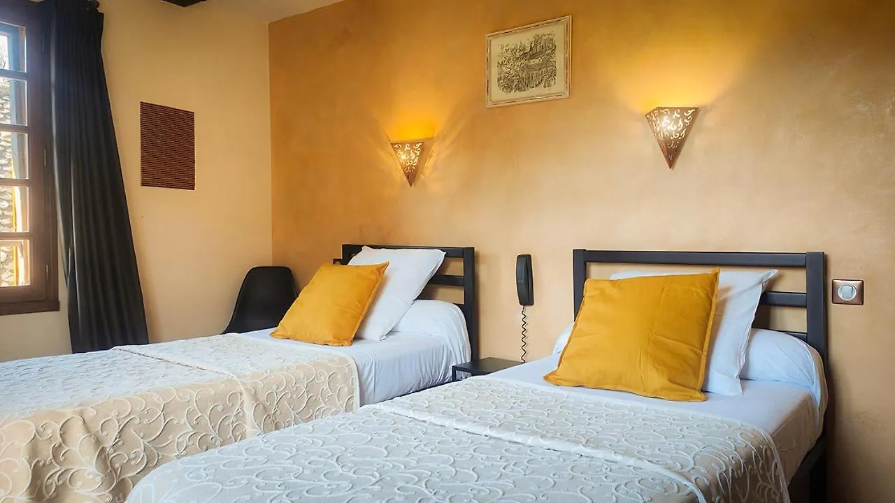 Auberge Saint Jacques Conques 2*,